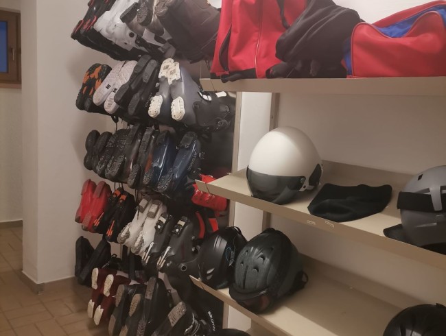 Skischuh-Trockenraum